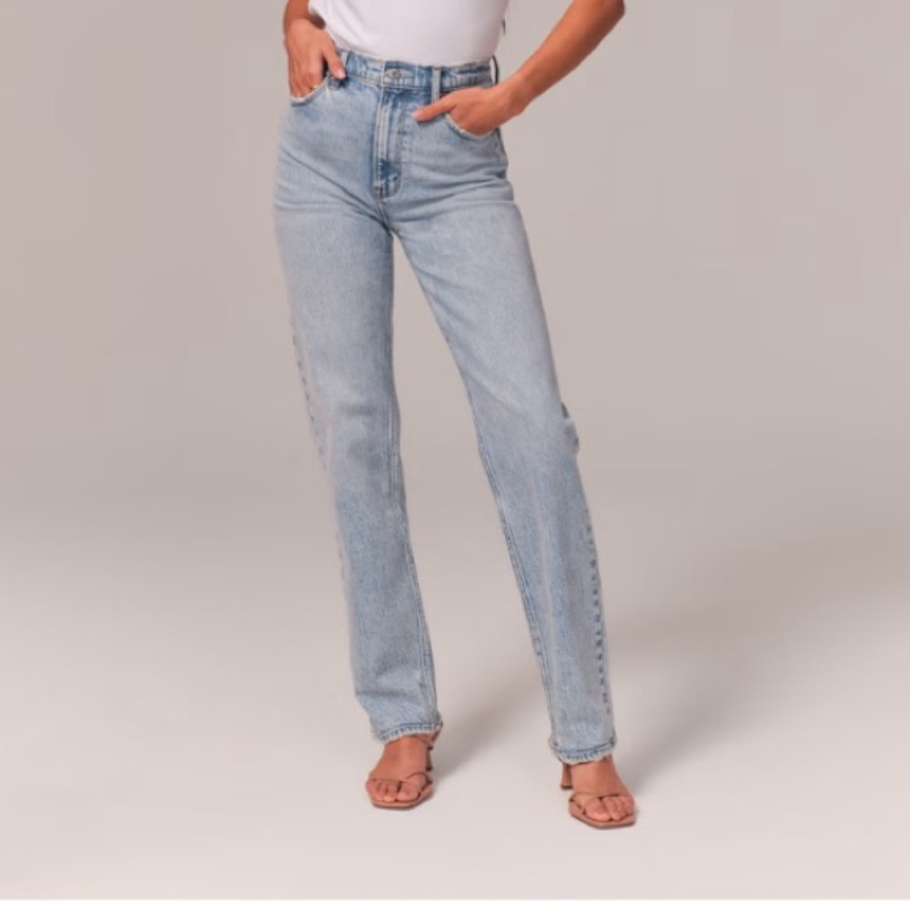Abercrombie & Fitch High-Rise Straight Light Wash Jeans
